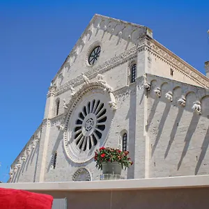 Apartament Vista Cattedrale - Super Attico Nel Centro Storico, Bari